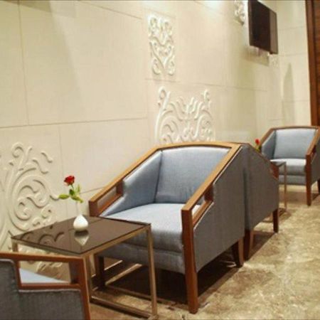 The Gaur Otel Chandīgarh Dış mekan fotoğraf