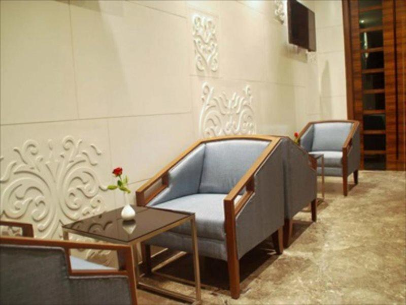 The Gaur Otel Chandīgarh Dış mekan fotoğraf