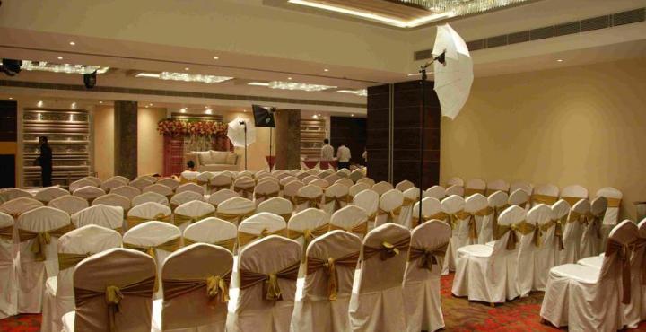 The Gaur Otel Chandīgarh Dış mekan fotoğraf